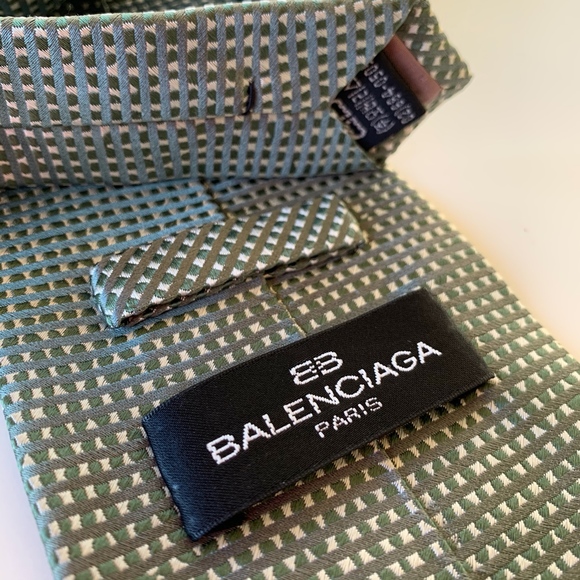 BALENCIAGA GREEN PATTERN MENS TIE - Picture 1 of 6